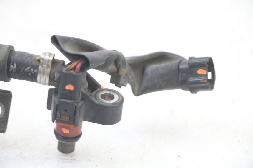 photo de INJECTEUR YAMAHA X-MAX XMAX 125 (2010 - 2014)