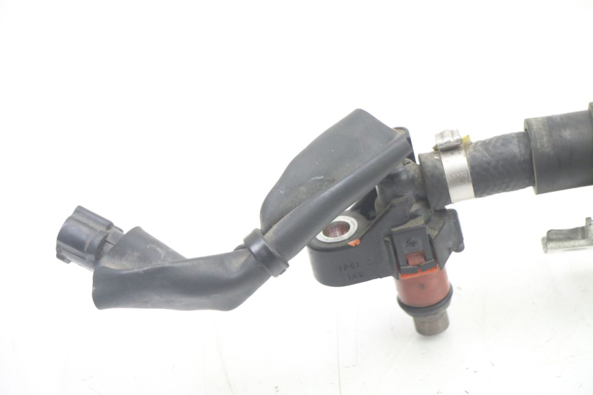 photo de INJECTEUR YAMAHA X-MAX XMAX 125 (2010 - 2014)