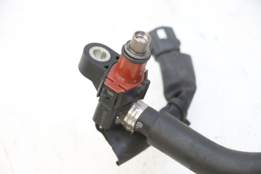 photo de INJECTEUR YAMAHA X-MAX XMAX 125 (2010 - 2014)