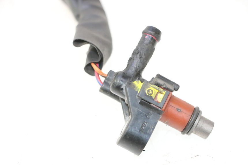 photo de INJECTEUR YAMAHA XMAX X-MAX 125 (2006 - 2009) - Points de fixation