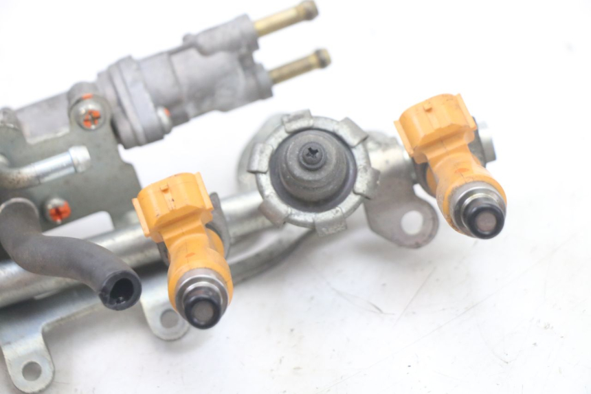 photo de INJECTEUR YAMAHA FZ6 FAZER S2 600 (2007 - 2011)