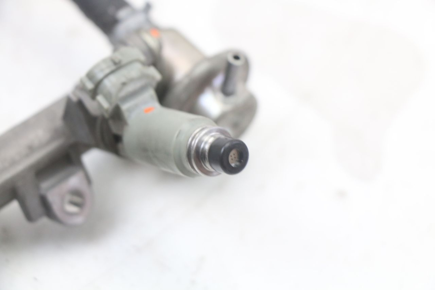 photo de INJECTEUR YAMAHA TDM ABS 900 (2002 - 2014)