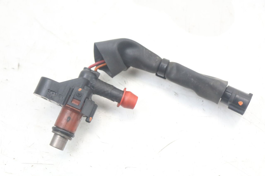 photo de INJECTEUR YAMAHA XMAX X-MAX 125 (2006 - 2009)