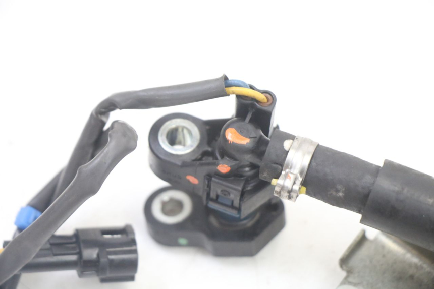 photo de INJECTEUR YAMAHA YP X-MAX XMAX 400 (2014 - 2017)