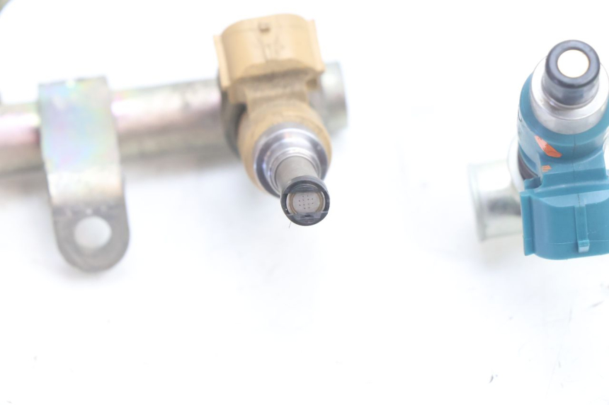 photo de INJECTEUR YAMAHA YZF R6 600 (2008 - 2009) - Vue produit