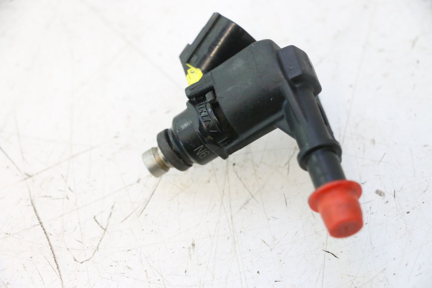 photo de INJECTEUR PIAGGIO ZIP 4T 50 (2018 - 2020) - État de surface