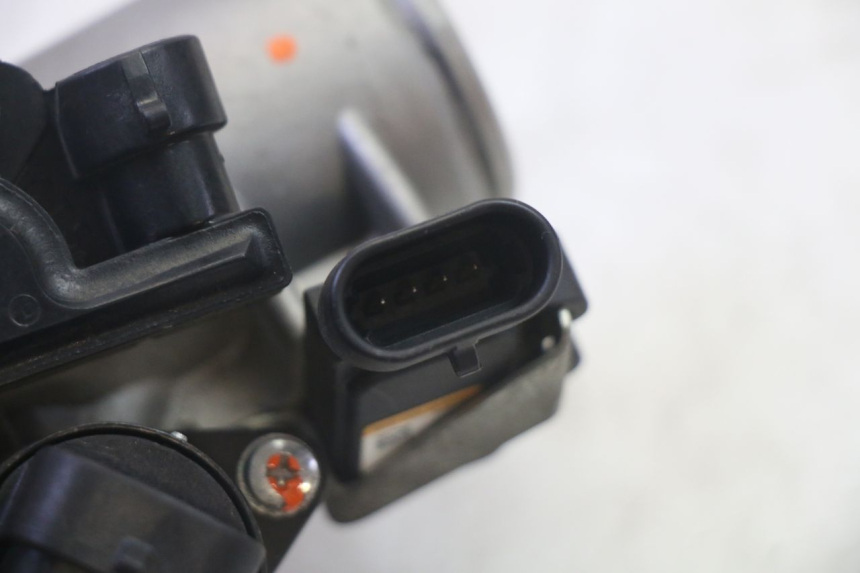 photo de INJECTION QUADRO 4 4D 350 (2015 - 2018)