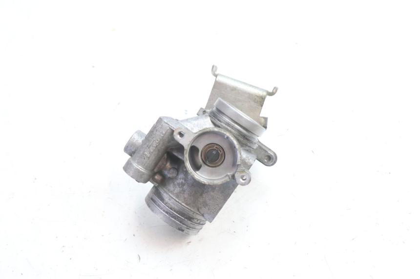 photo de INJECTION SUZUKI BURGMAN 125 (2007 - 2014) - Gros plan technique