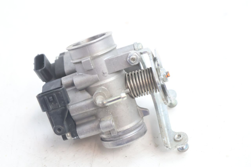 photo de INJECTION YAMAHA BW'S BWS 125 (2010 - 2013) - Vue d’ensemble