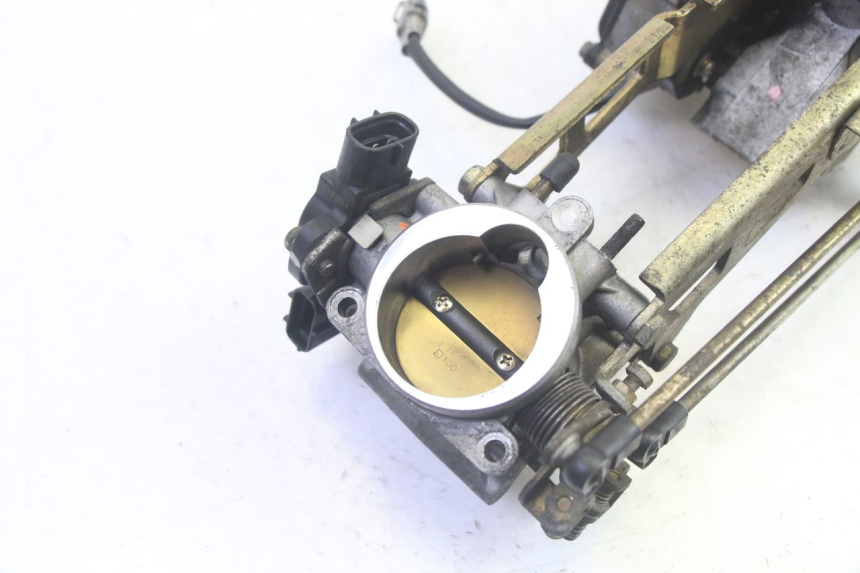 photo de INJECTION SUZUKI DL V STROM 1000 (2002 - 2007) - Détail de la pièce