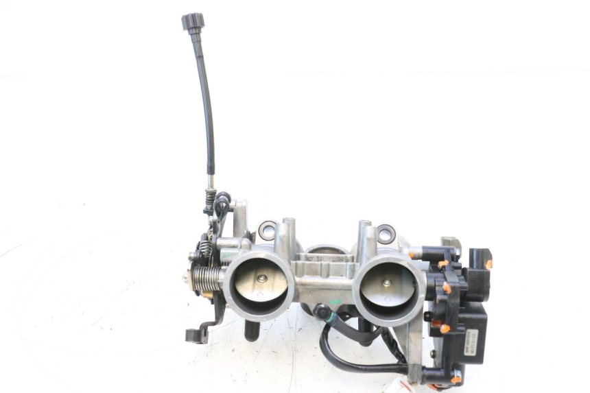 photo de INJECTION KAWASAKI ER-6 ER6 F ABS 650 (2012 - 2016) - État de surface