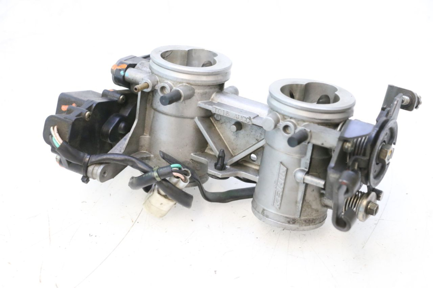 photo de INJECTION KAWASAKI ER-6 ER6 N 650 (2005 - 2009) - Zoom état d’usage