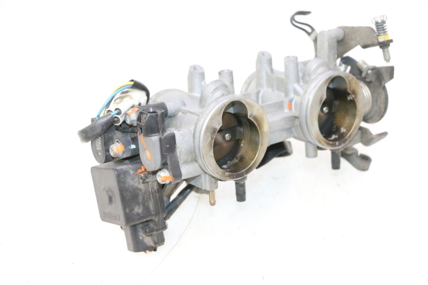 photo de INJECTION KAWASAKI ER-6 ER6 N 650 (2005 - 2009) - Zoom état d’usage