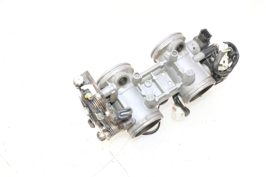 photo de INJECTION KAWASAKI ER-6 ER6 N 650 (2005 - 2009) - Autre angle de vue
