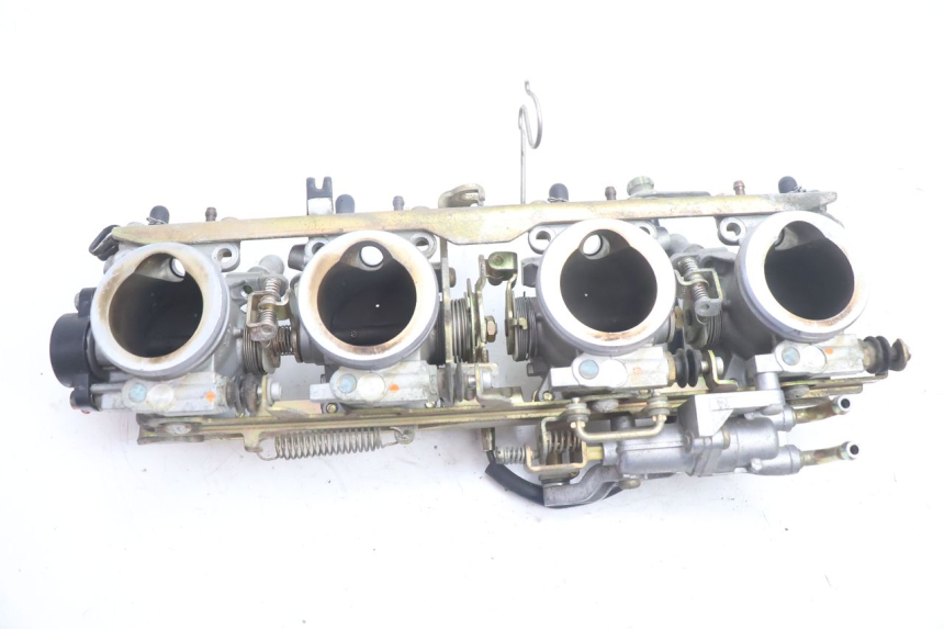 photo de INJECTION YAMAHA FJR 1300 (2001 - 2005) - Points de fixation