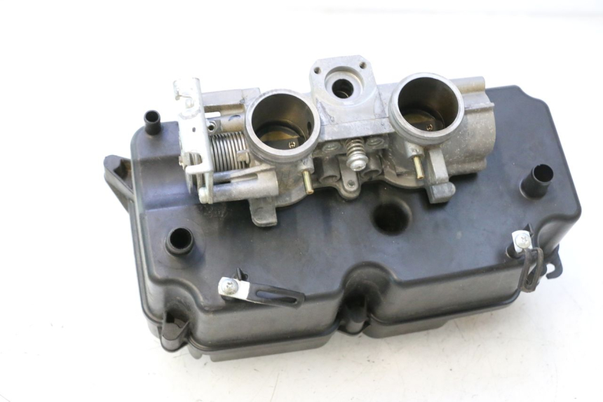 photo de INJECTION HONDA FJS SILVER WING SILVERWING 400 (2005 - 2008) - Autre angle de vue