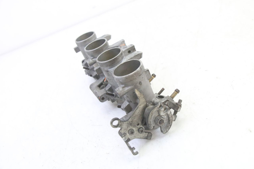 photo de INJECTION YAMAHA FZ6 FAZER S2 600 (2007 - 2011)