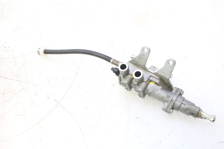 photo de INJECTION YAMAHA FZ8 800 (2010 - 2016) - Angle alternatif