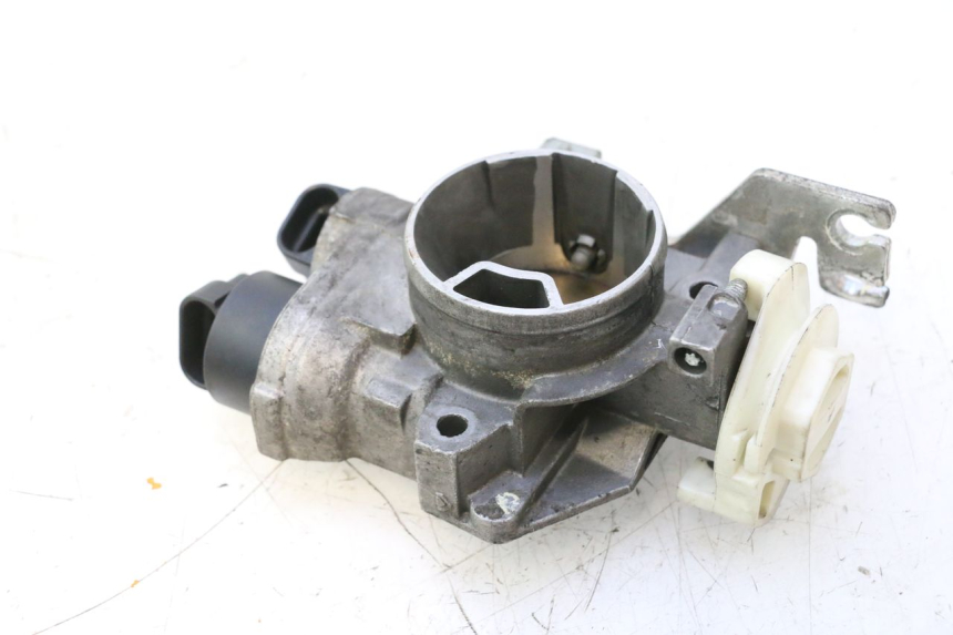 photo de INJECTION GILERA GP 800 (2007 - 2013) - Vue d’ensemble