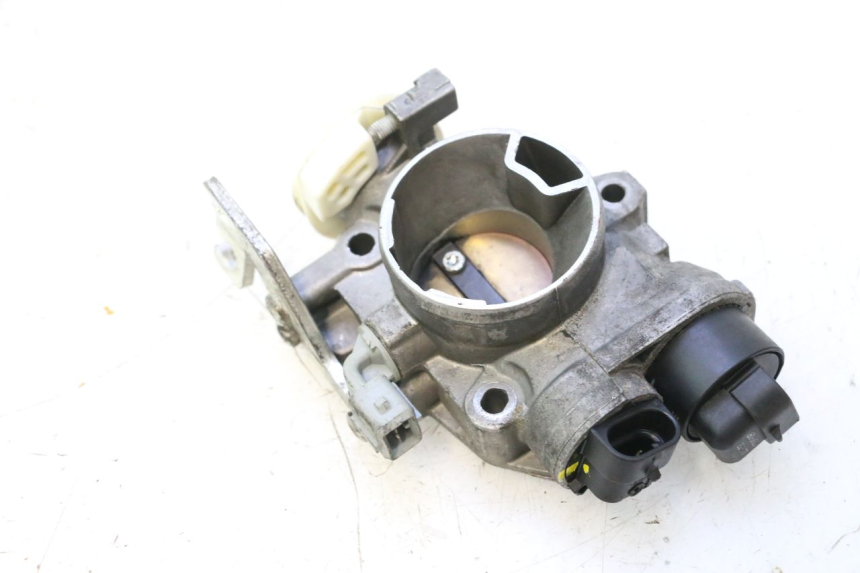 photo de INJECTION GILERA GP 800 (2007 - 2013) - Points de fixation