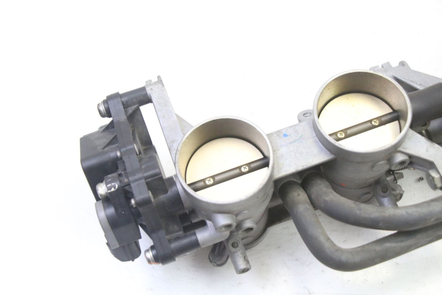 photo de INJECTION SUZUKI GSR 750 (2011 - 2017)