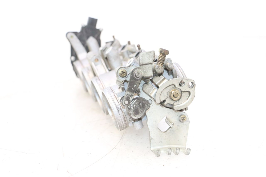 photo de INJECTION SUZUKI GSR 600 (2005 - 2012) - Vue d’ensemble