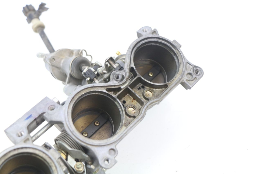 photo de INJECTION HONDA CBR 929 RR FIREBLADE 900 (2000 - 2001)