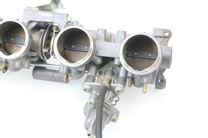 photo de INJECTION HONDA CBR 929 RR FIREBLADE 900 (2000 - 2001)