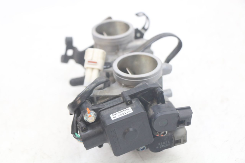 photo de INJECTION KAWASAKI ER-6 ER6 N 650 (2012 - 2016)