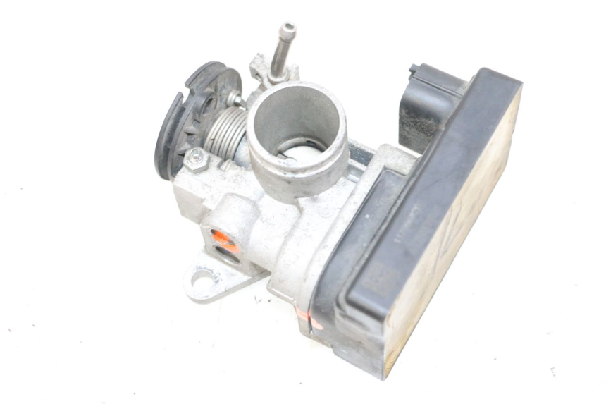 photo de INJECTION PEUGEOT KISBEE 4T 50 (2018 - 2022) - État de surface