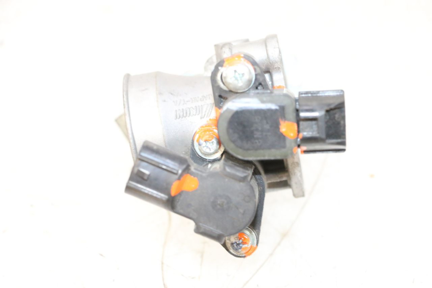 photo de INJECTION PEUGEOT KISBEE 4T 50 (2018 - 2022) - Autre angle de vue