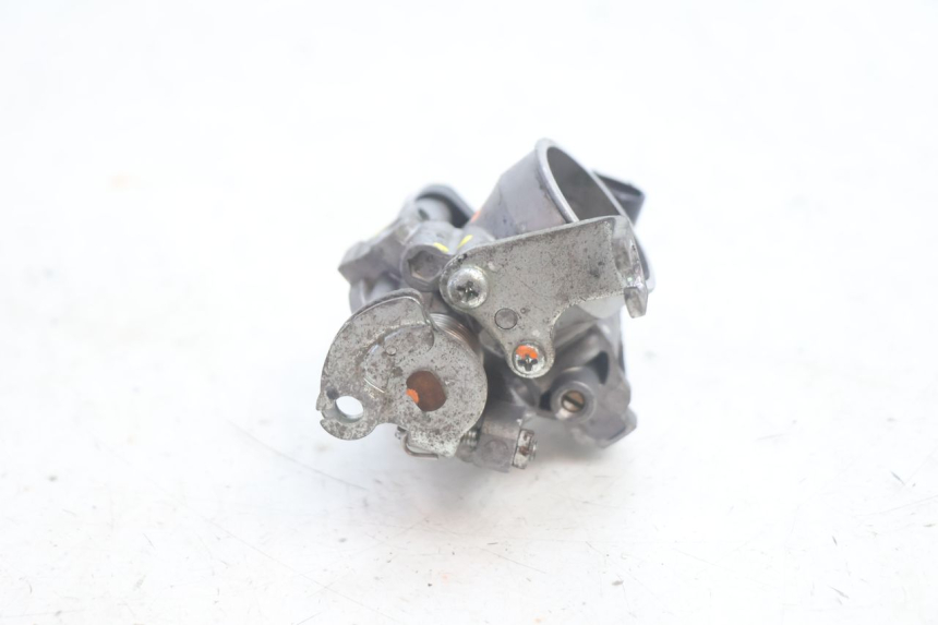 photo de INJECTION PEUGEOT KISBEE 4T 50 (2018 - 2022) - Points de fixation