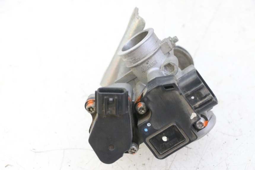 photo de INJECTION YAMAHA NEOS NEO'S 4T 50 (2008 - 2016) - Autre angle de vue