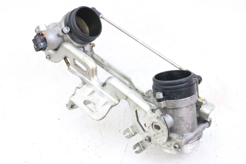 photo de INJECTION MOTO GUZZI NORGE 8V GT 1200 (2011 - 2016) - Marquages et références