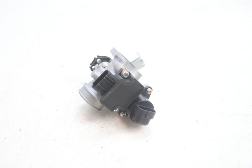 photo de INJECTION JM MOTORS R-MAX TECH 50 (2024 - 2026) - État de surface