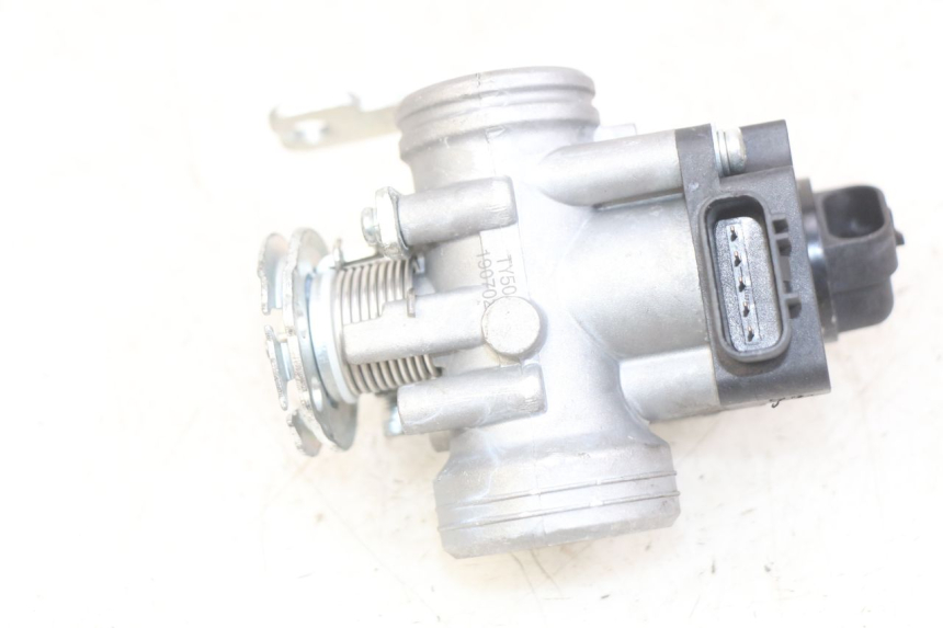 photo de INJECTION TNT MOTOR ROMA 10' 4T 50 (2019 - 2022) - État de surface