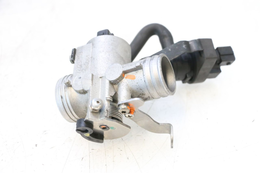 photo de INJECTION PEUGEOT SATELIS COMPRESSOR K15 125 (2006 - 2009) - Autre angle de vue