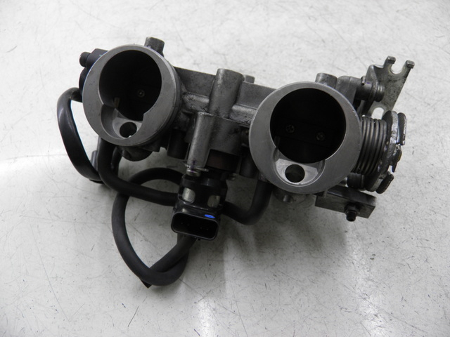 photo de INJECTION SUZUKI BURGMAN EXECUTIVE 650 (2008 - 2010)