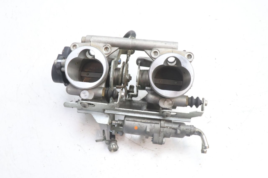 photo de INJECTION YAMAHA TDM ABS 900 (2002 - 2014) - Autre angle de vue
