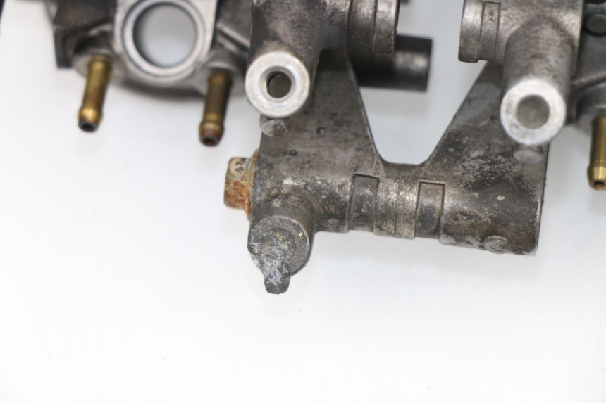 photo de INJECTION TRIUMPH STREET TRIPLE 675 (2007 - 2012)