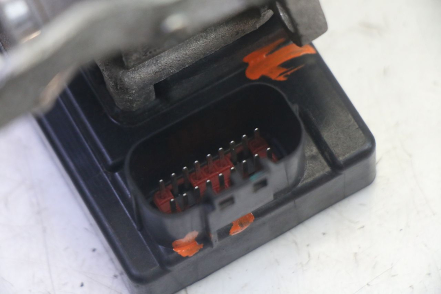 photo de INJECTION PEUGEOT TWEET PRO EFI 4T 50 (2021 - 2022)