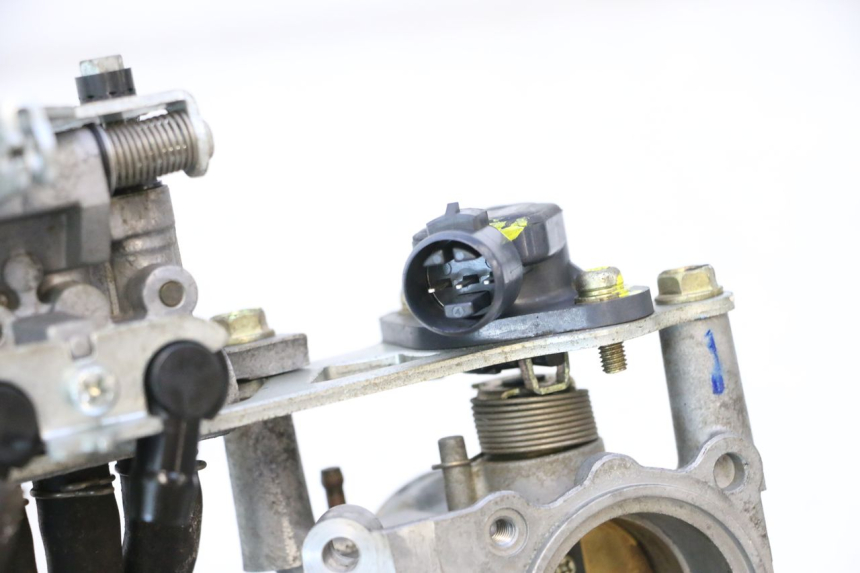 photo de INJECTION HONDA VFR FI RC46 800 (1998 - 2001) - Autre angle de vue