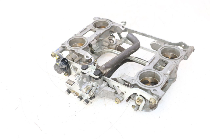 photo de INJECTION HONDA VFR FI RC46 800 (1998 - 2001) - Marquages et références