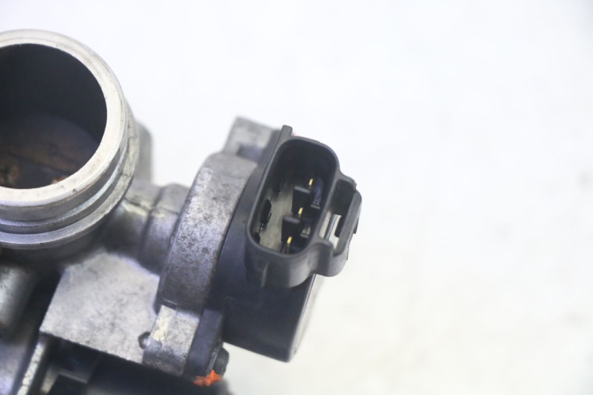 photo de INJECTION YAMAHA X-MAX XMAX 125 (2010 - 2014) - Autre angle de vue