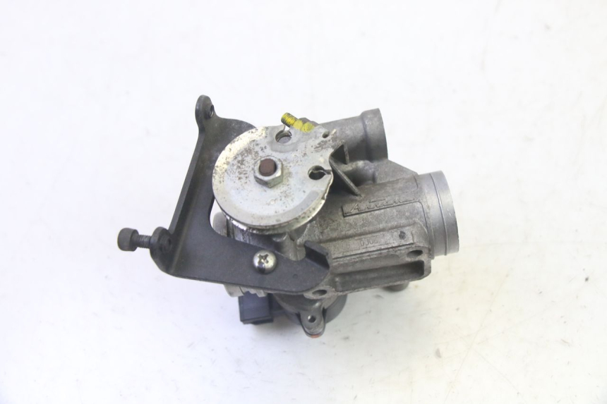 photo de INJECTION YAMAHA X-MAX XMAX 125 (2010 - 2014) - Points de fixation