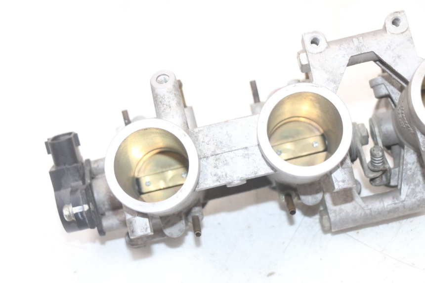 photo de INJECTION YAMAHA XJ6 ABS 600 (2008 - 2016)