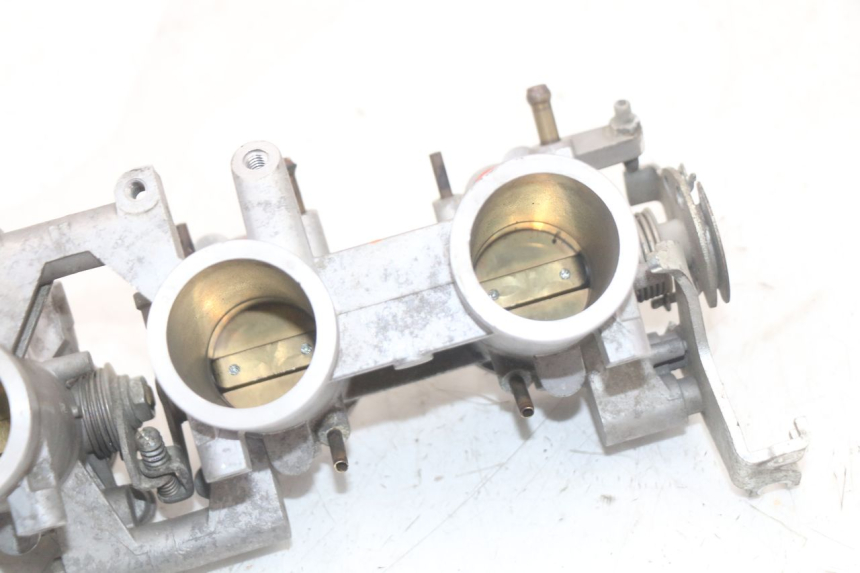 photo de INJECTION YAMAHA XJ6 ABS 600 (2008 - 2016)