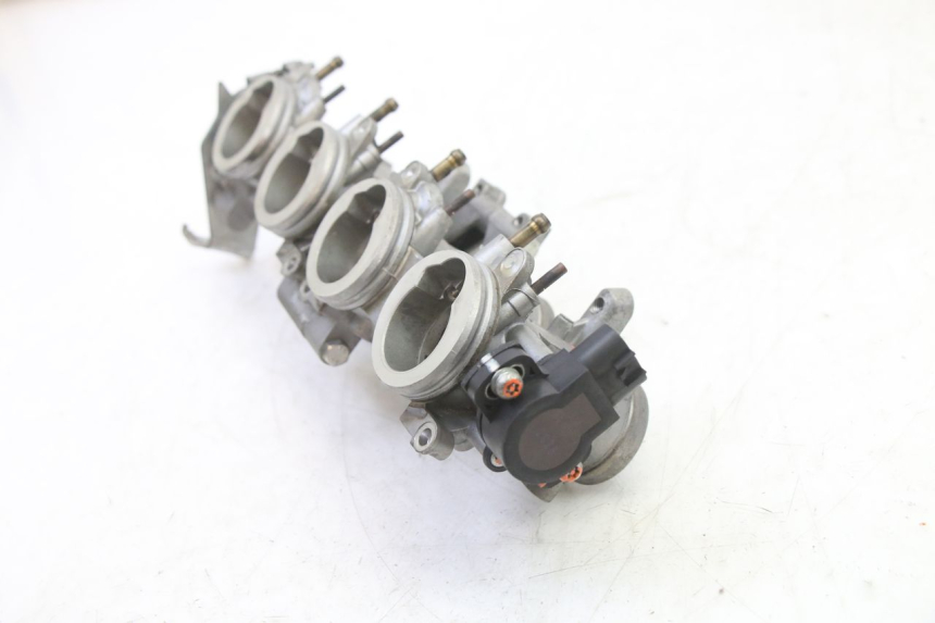 photo de INJECTION YAMAHA XJ6 ABS 600 (2008 - 2016)
