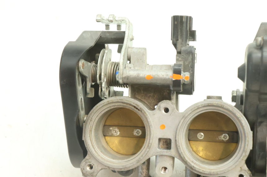photo de INJECTION YAMAHA YZF R6 600 (2008 - 2009) - Détail de la pièce