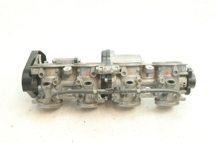photo de INJECTION YAMAHA YZF R6 600 (2008 - 2009) - Points de fixation